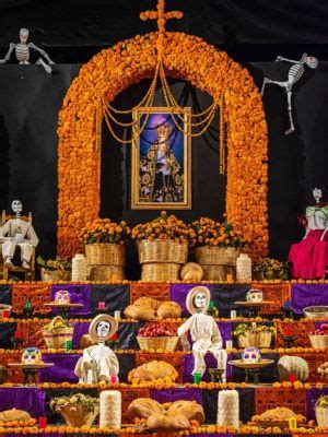 What Flowers Are Used for Day of the Dead, and Why Do They Smell Like Forgotten Memories?